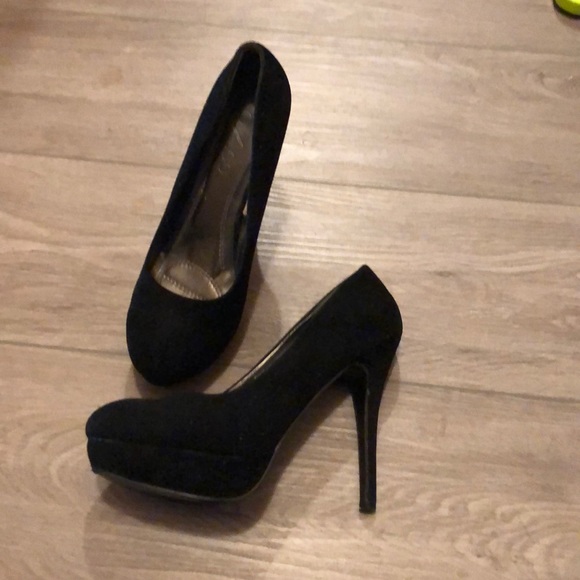 Ardene Shoes - 5 for 30$ 💕 Ardene Black High Heels